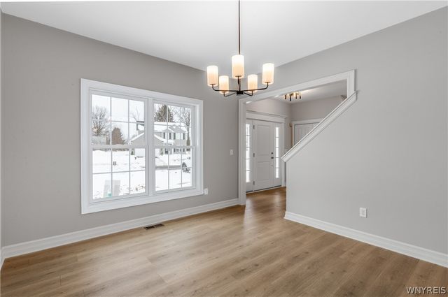 5151 Bridle Path Lane, Lewiston, NY 14092