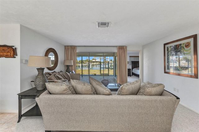 2350 W MARION AVENUE, Punta Gorda, FL 33950