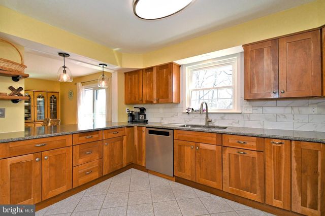 1612 BROADFIELD CIRCLE, Maple Glen, PA 19002