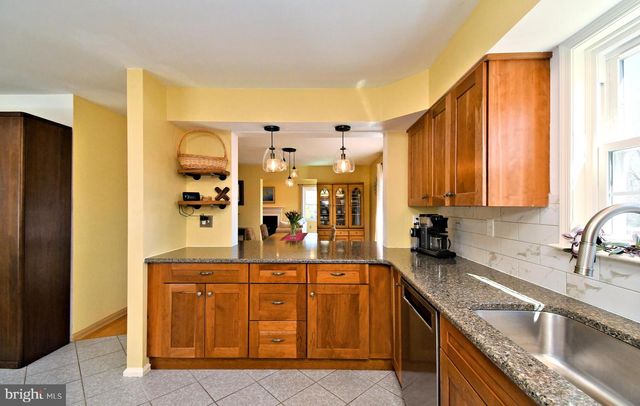 1612 BROADFIELD CIRCLE, Maple Glen, PA 19002