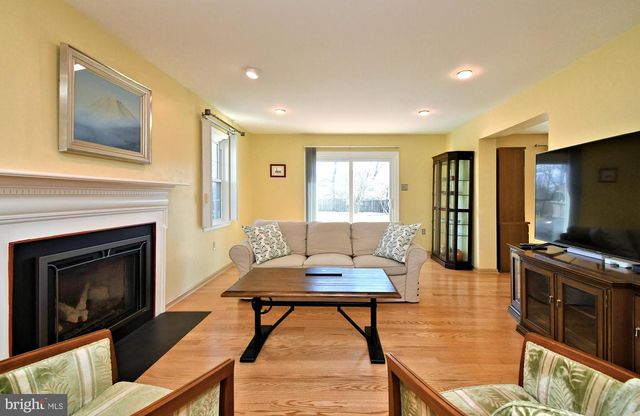 1612 BROADFIELD CIRCLE, Maple Glen, PA 19002