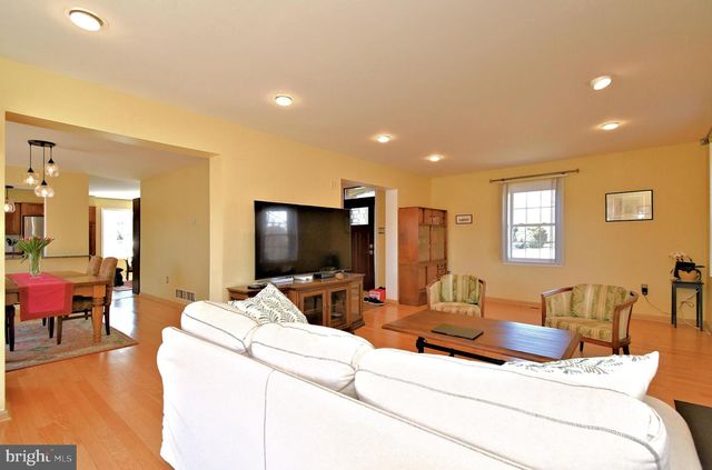 1612 BROADFIELD CIRCLE, Maple Glen, PA 19002