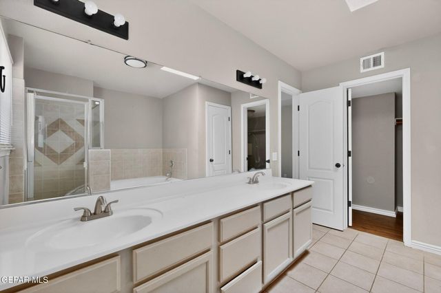 13713 PASEO DEL MAR Drive, El Paso, TX 79928