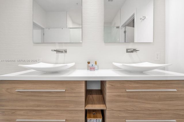 4444 NW 8th Ct, Plantation, FL 33317