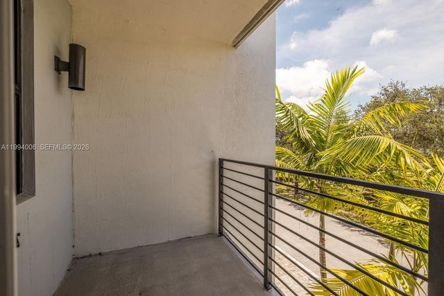 4444 NW 8th Ct, Plantation, FL 33317