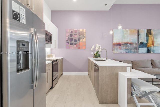 4444 NW 8th Ct, Plantation, FL 33317