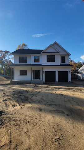 106 Schoolhouse Road, East Islip, NY 11730