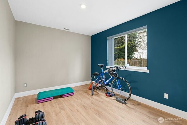 14547 Evanston Avenue N, Shoreline, WA 98133