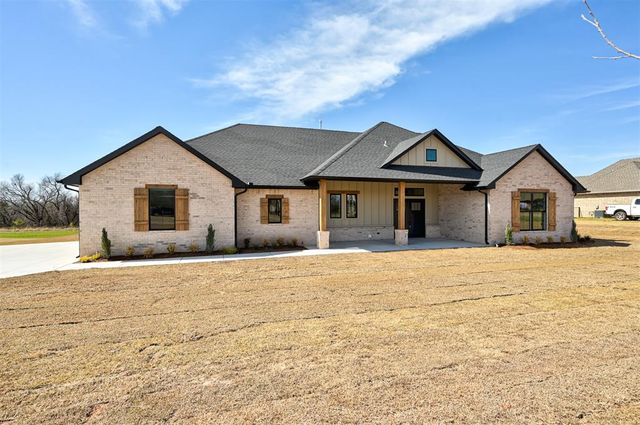 9273 Regado Court, Guthrie, OK 73044