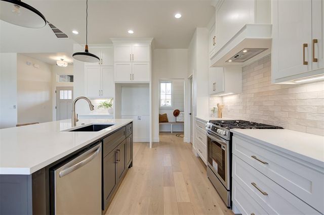 9273 Regado Court, Guthrie, OK 73044