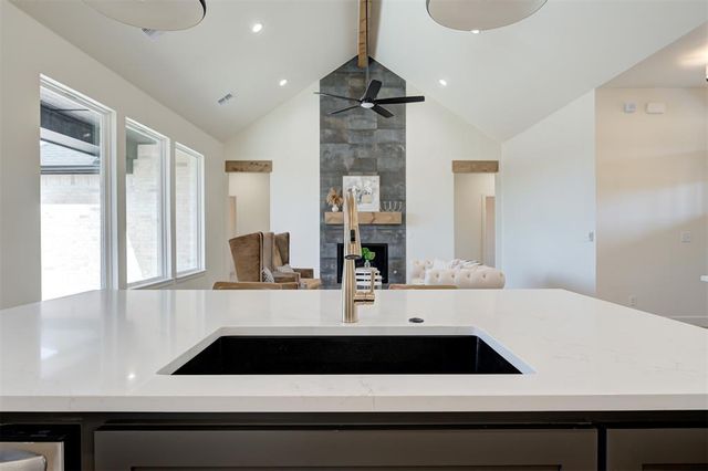 9273 Regado Court, Guthrie, OK 73044