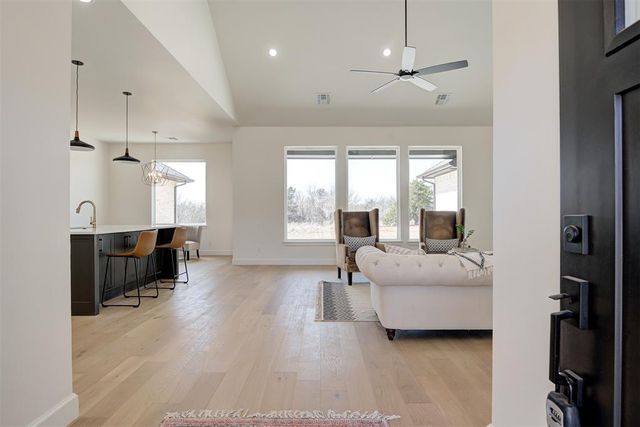 9273 Regado Court, Guthrie, OK 73044