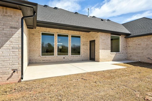 9273 Regado Court, Guthrie, OK 73044