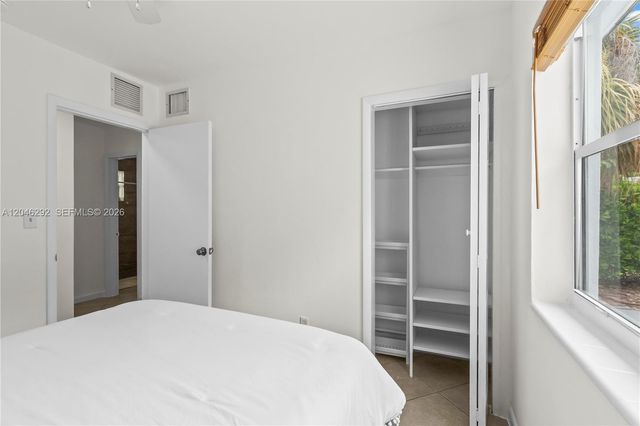 600 NE 44th St, Deerfield Beach, FL 33064