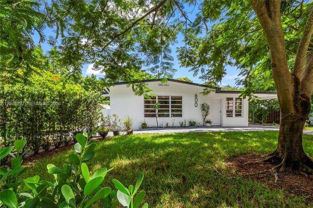 600 NE 44th St, Deerfield Beach, FL 33064