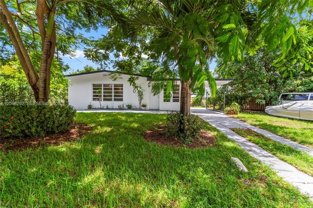 600 NE 44th St, Deerfield Beach, FL 33064