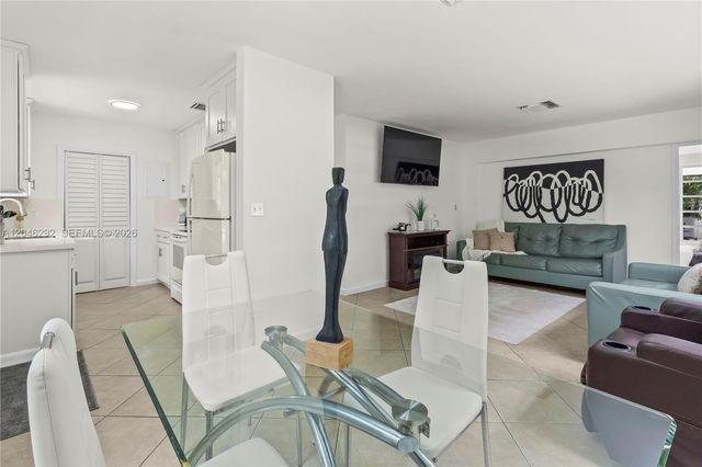 600 NE 44th St, Deerfield Beach, FL 33064