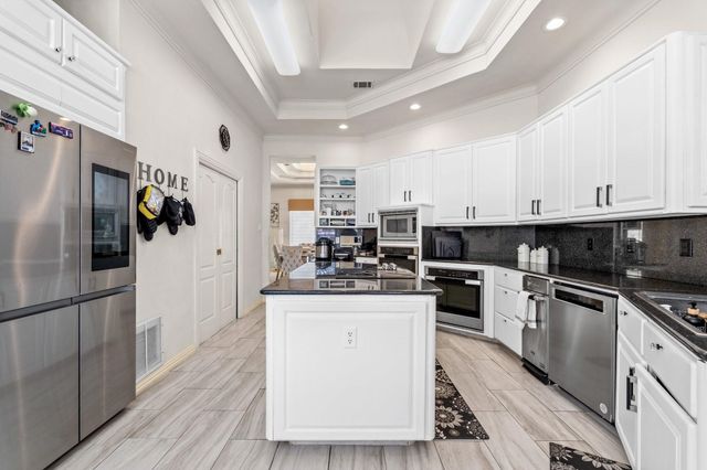 200 Mill Crossing W, Colleyville, TX 76034