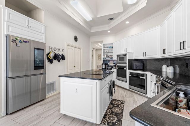 200 Mill Crossing W, Colleyville, TX 76034