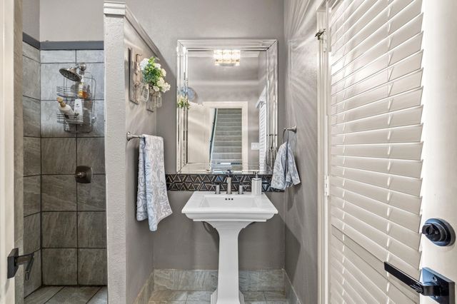 200 Mill Crossing W, Colleyville, TX 76034