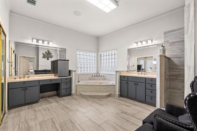 200 Mill Crossing W, Colleyville, TX 76034