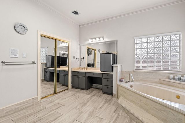 200 Mill Crossing W, Colleyville, TX 76034