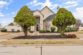 200 Mill Crossing W, Colleyville, TX 76034