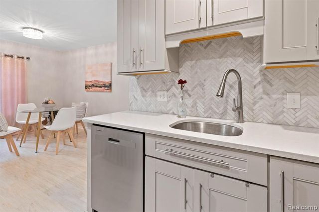 1800 Campau Farms Circle, Detroit, MI 48207