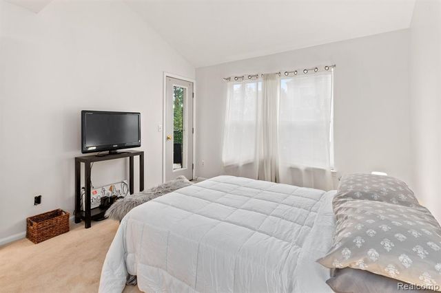 1800 Campau Farms Circle, Detroit, MI 48207