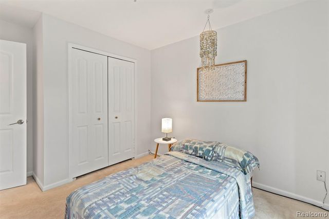 1800 Campau Farms Circle, Detroit, MI 48207