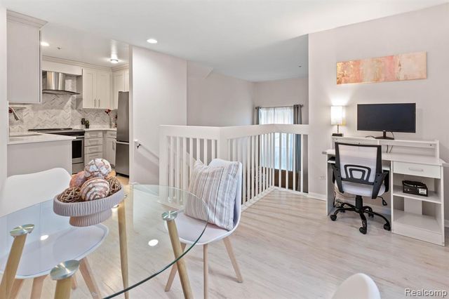 1800 Campau Farms Circle, Detroit, MI 48207