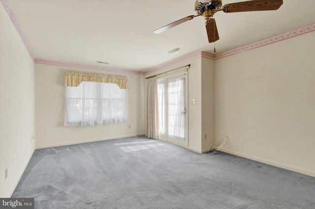 20020 MT AETNA RD, Hagerstown, MD 21742