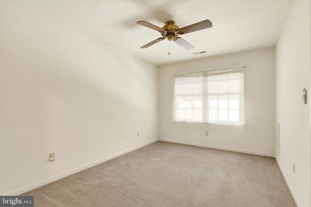 20020 MT AETNA RD, Hagerstown, MD 21742