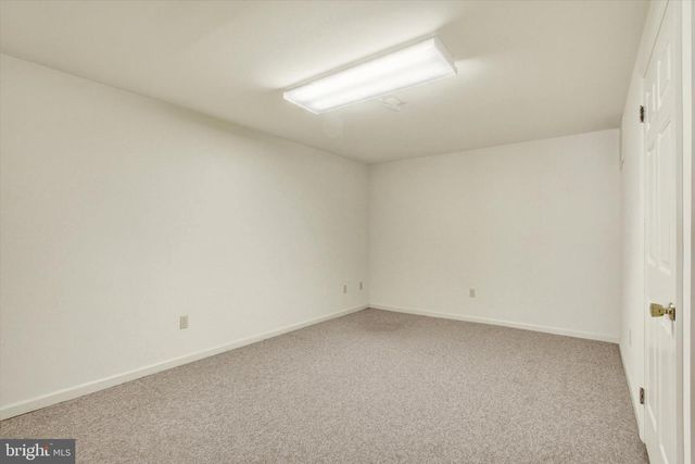 20020 MT AETNA RD, Hagerstown, MD 21742