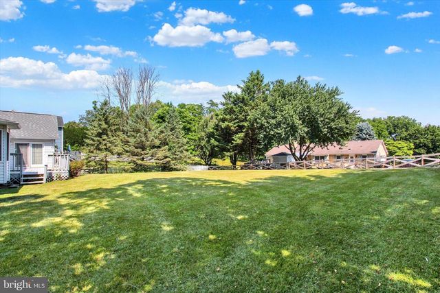 20020 MT AETNA RD, Hagerstown, MD 21742