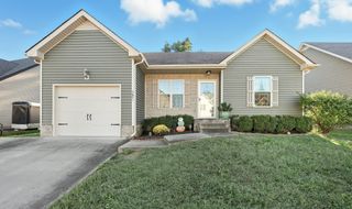 3690 Fox Tail Dr, Clarksville, TN 37040