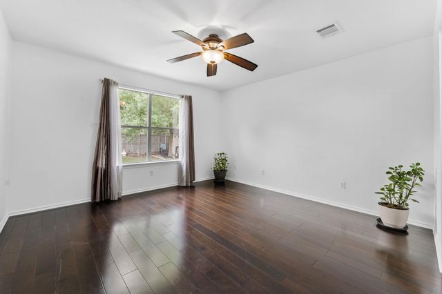150 Breccia CV, Buda, TX 78610