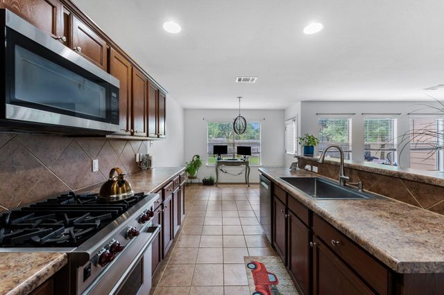150 Breccia CV, Buda, TX 78610