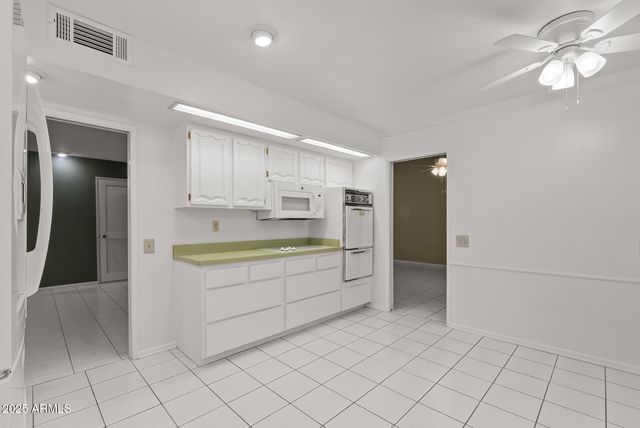 14830 N CAMEO Drive, Sun City, AZ 85351