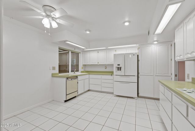 14830 N CAMEO Drive, Sun City, AZ 85351