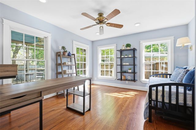 9204 Hermosa Drive, Dallas, TX 75218