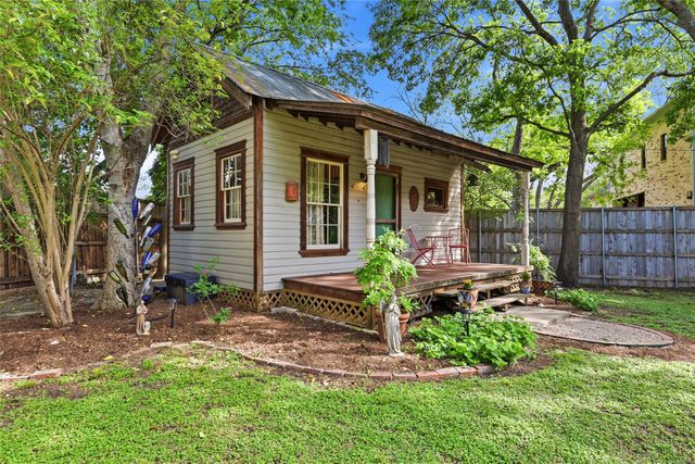 9204 Hermosa Drive, Dallas, TX 75218