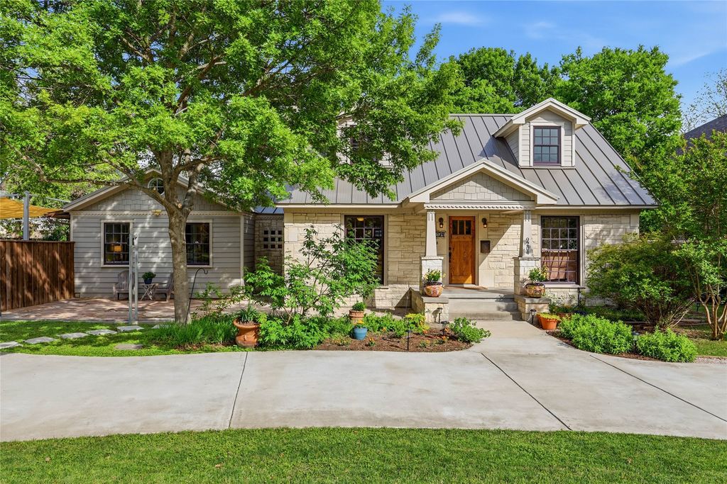 9204 Hermosa Drive, Dallas, TX 75218