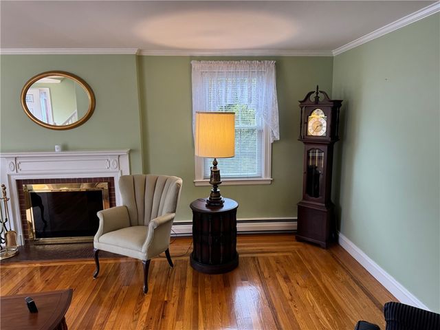 20 Hill Top Drive, Cranston, RI 02920