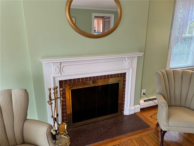 20 Hill Top Drive, Cranston, RI 02920