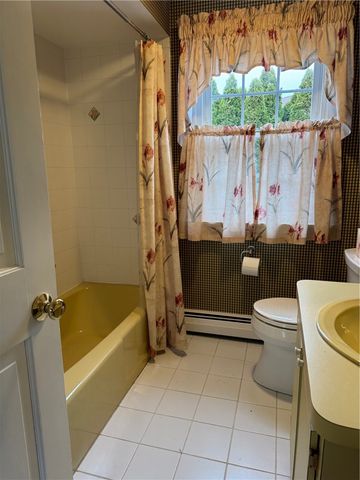 20 Hill Top Drive, Cranston, RI 02920