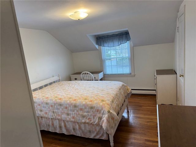 20 Hill Top Drive, Cranston, RI 02920