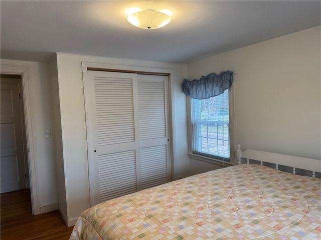 20 Hill Top Drive, Cranston, RI 02920