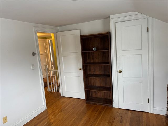 20 Hill Top Drive, Cranston, RI 02920