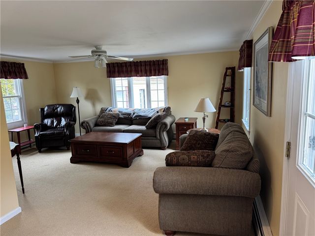 20 Hill Top Drive, Cranston, RI 02920